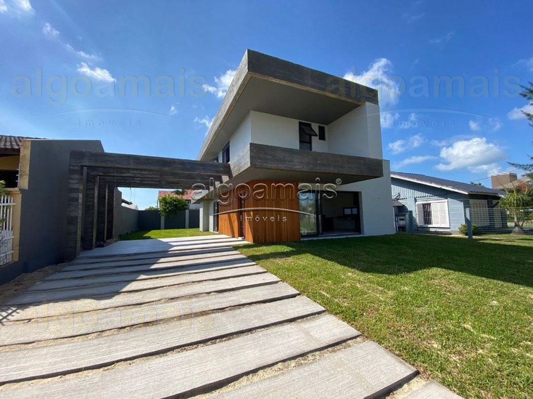 Sobrado, 4 dormitórios - Atlântida, Xangri-Lá — Atlântida — Xangri-Lá