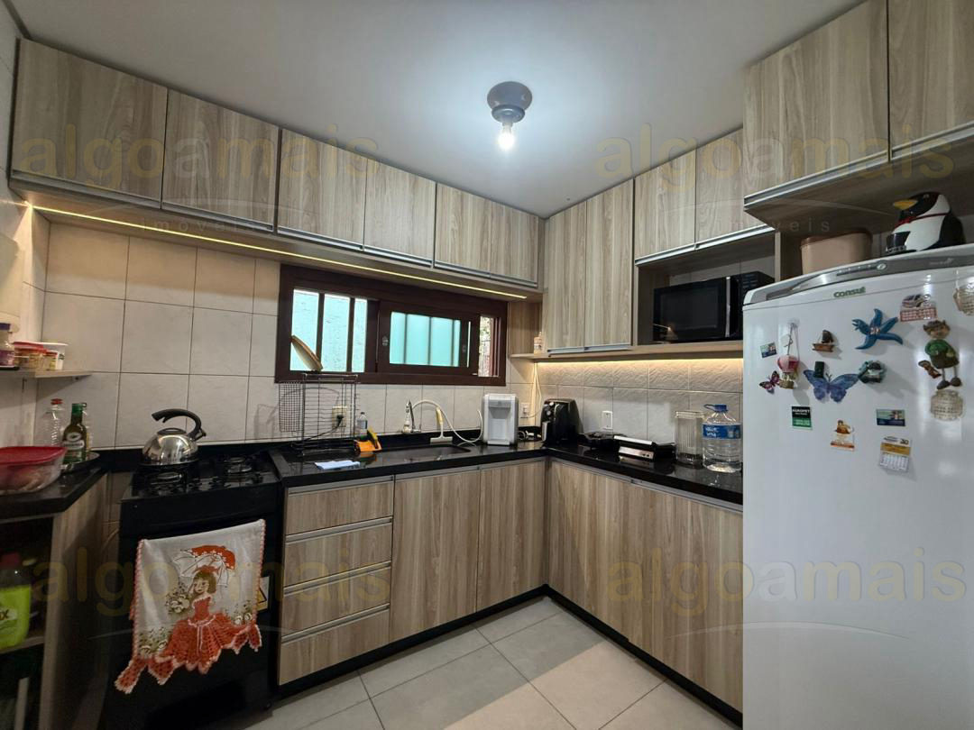 Casa, 3 quartos, 170 m² - Foto 2