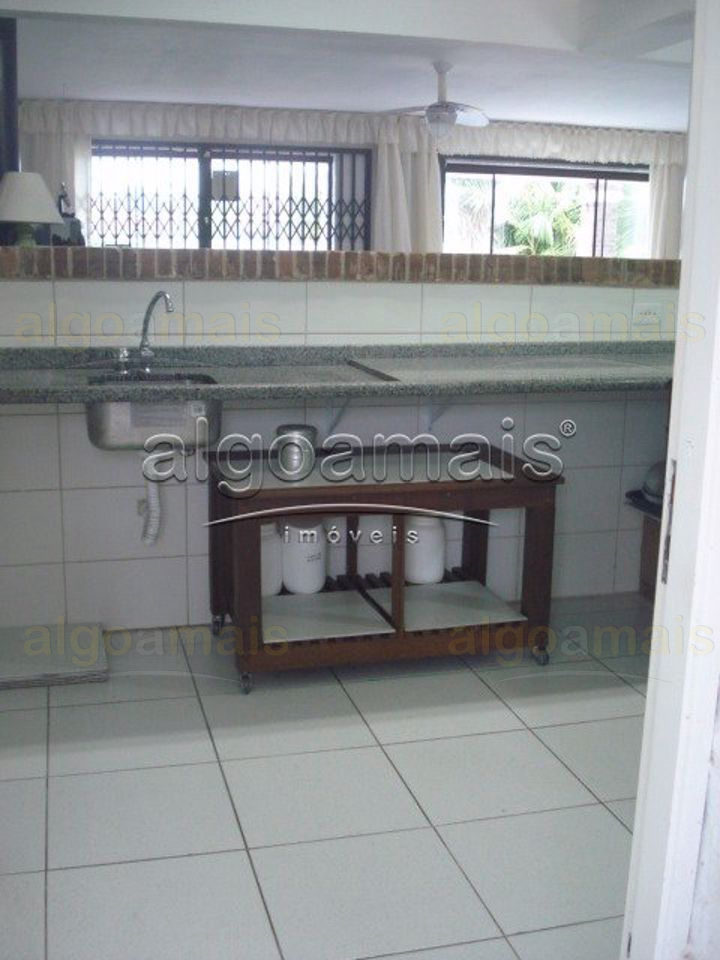 Casa, 3 quartos, 220 m² - Foto 15