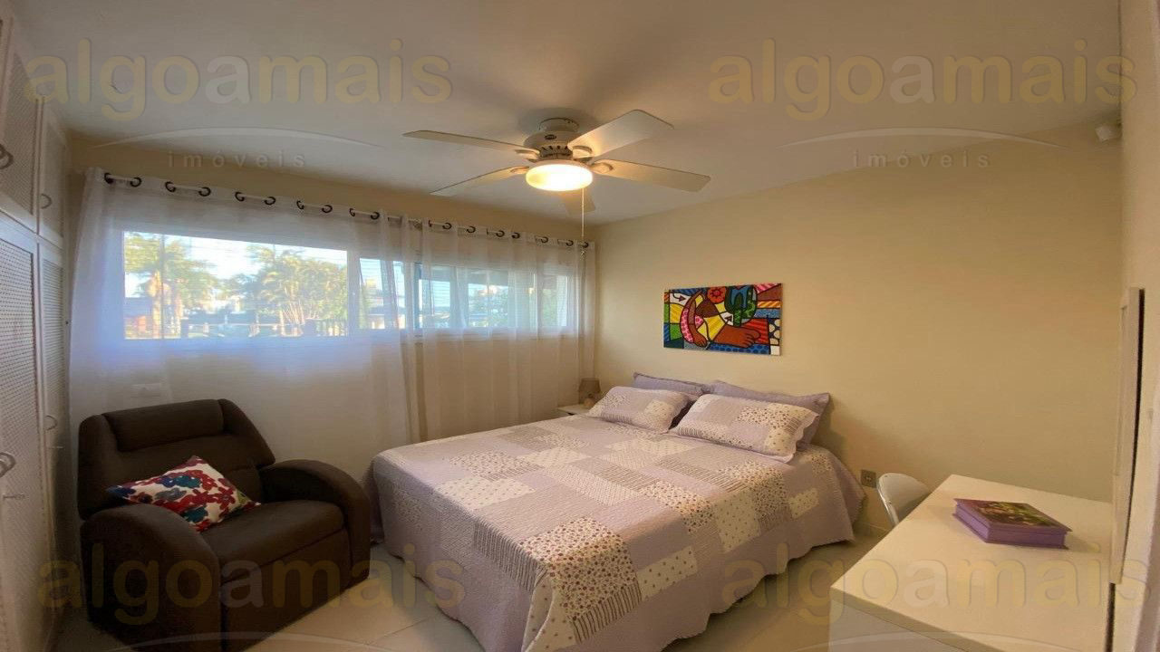 Casa, 4 quartos, 226 m² - Foto 13