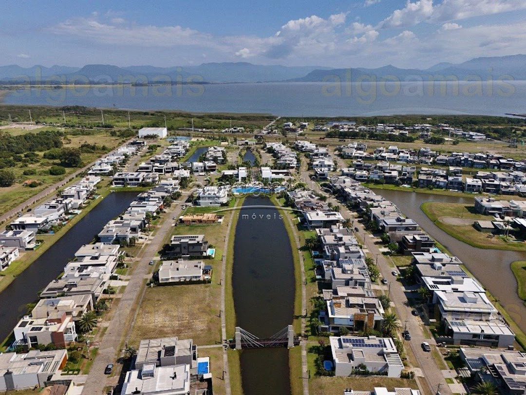 Casa em Condominio, 4 dormitórios em Condominio Capao Ilhas Resort, Capão da Canoa — Parque Antártica — Capão da Canoa