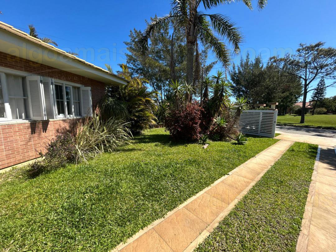 Casa, 3 quartos, 138 m² - Foto 2