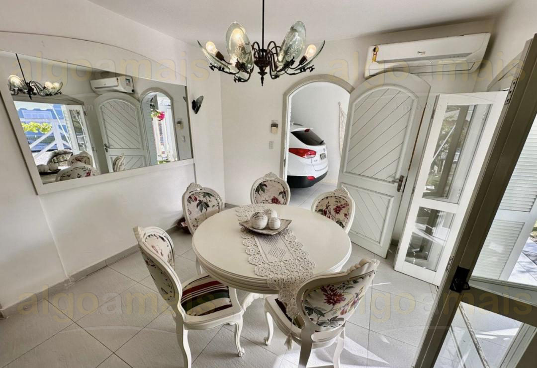 Casa, 4 quartos, 154 m² - Foto 2