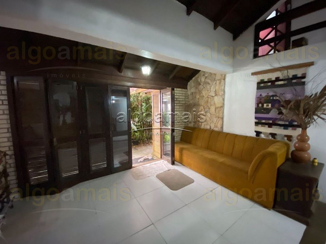 Casa, 4 quartos, 259 m² - Foto 9