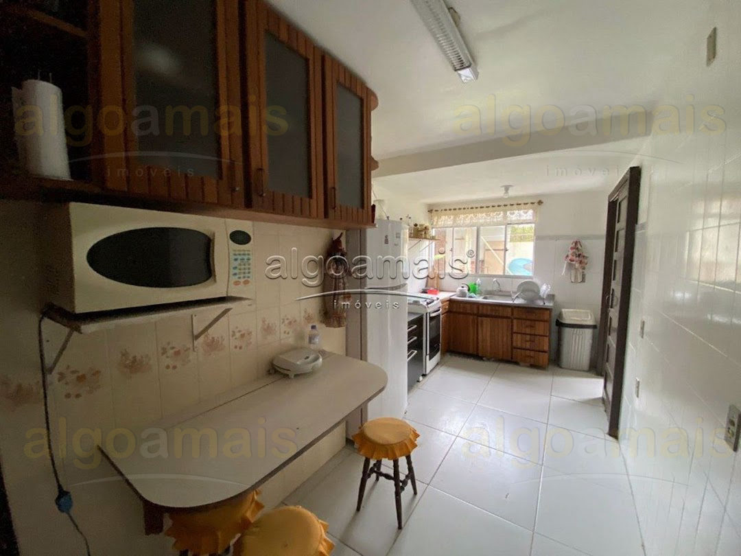 Casa, 4 quartos, 259 m² - Foto 6