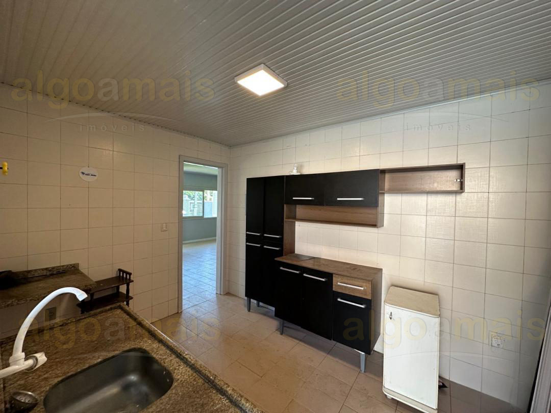 Casa, 3 quartos, 140 m² - Foto 3