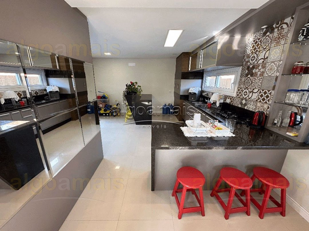 Sobrado, 5 quartos, 280 m² - Foto 8