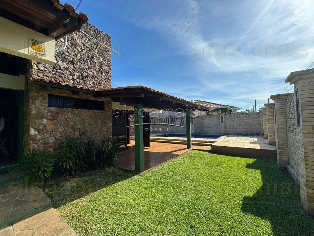 Casa, 3 quartos, 229 m² - Foto 3