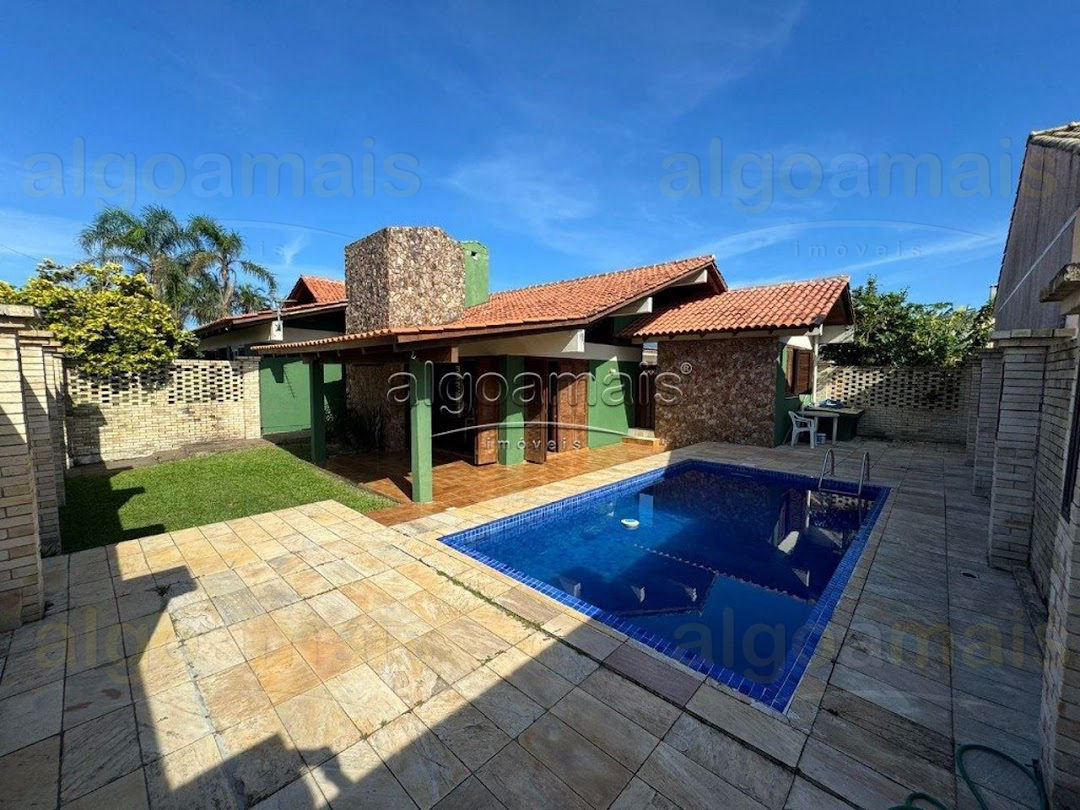 Casa, 3 quartos, 229 m² - Foto 2