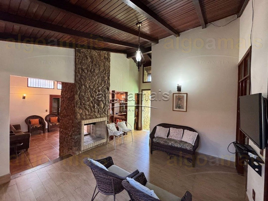 Casa, 3 quartos, 229 m² - Foto 15