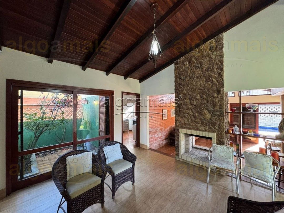 Casa, 3 quartos, 229 m² - Foto 19
