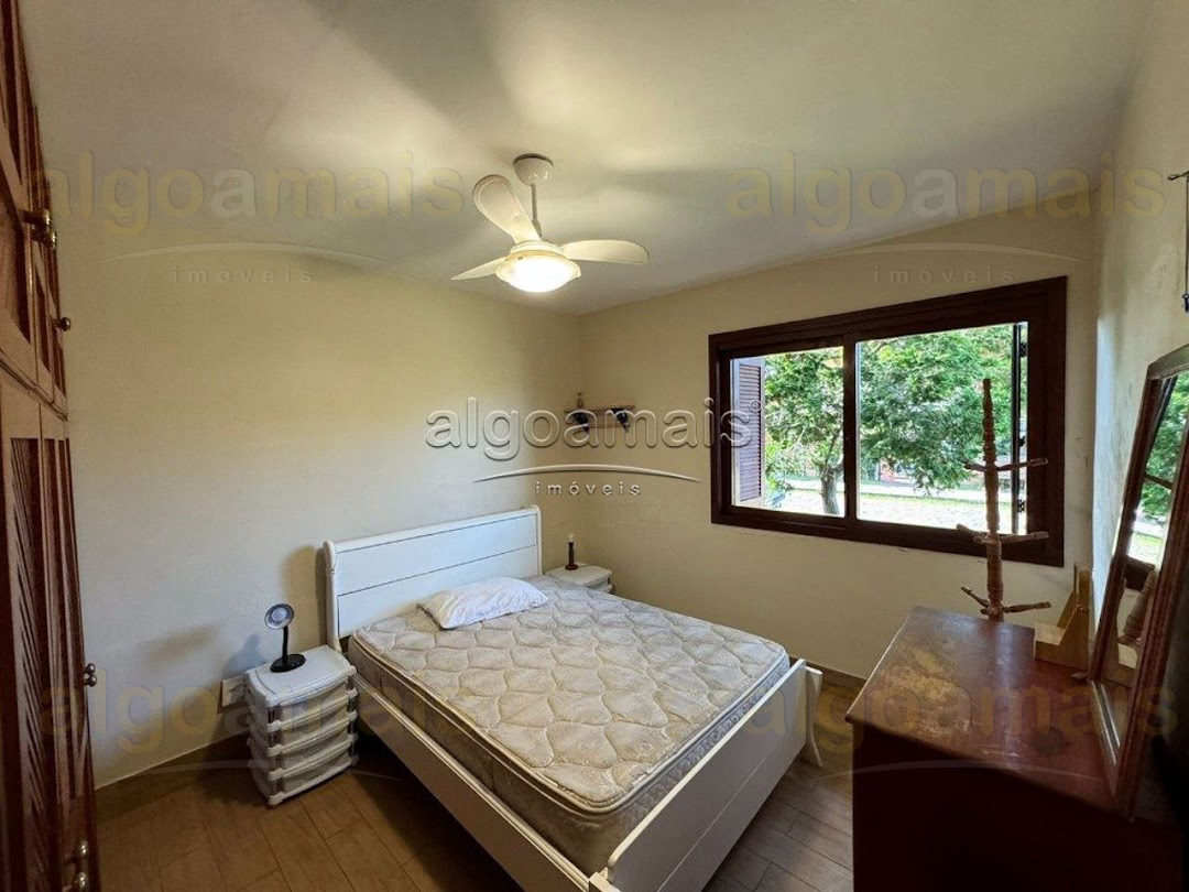 Casa, 3 quartos, 229 m² - Foto 25