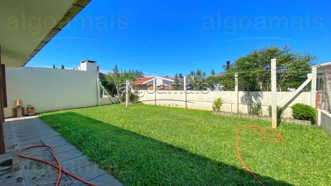 Casa, 3 quartos, 174 m² - Foto 2