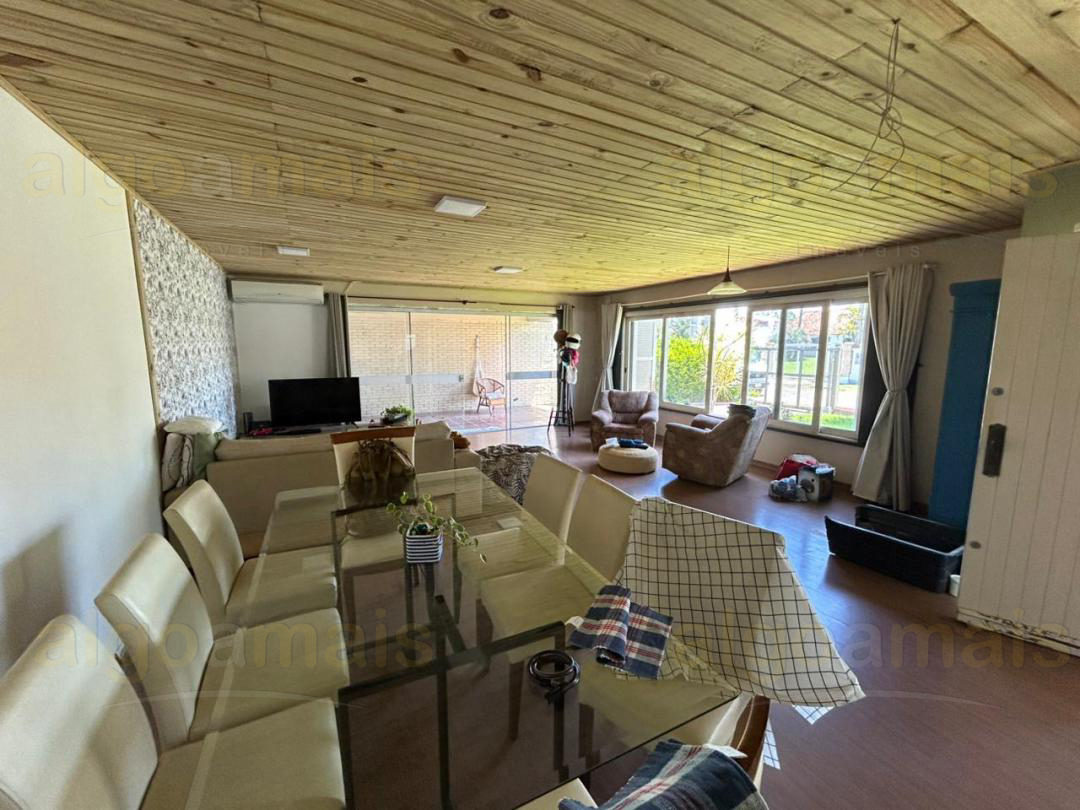 Casa, 3 quartos, 262 m² - Foto 5
