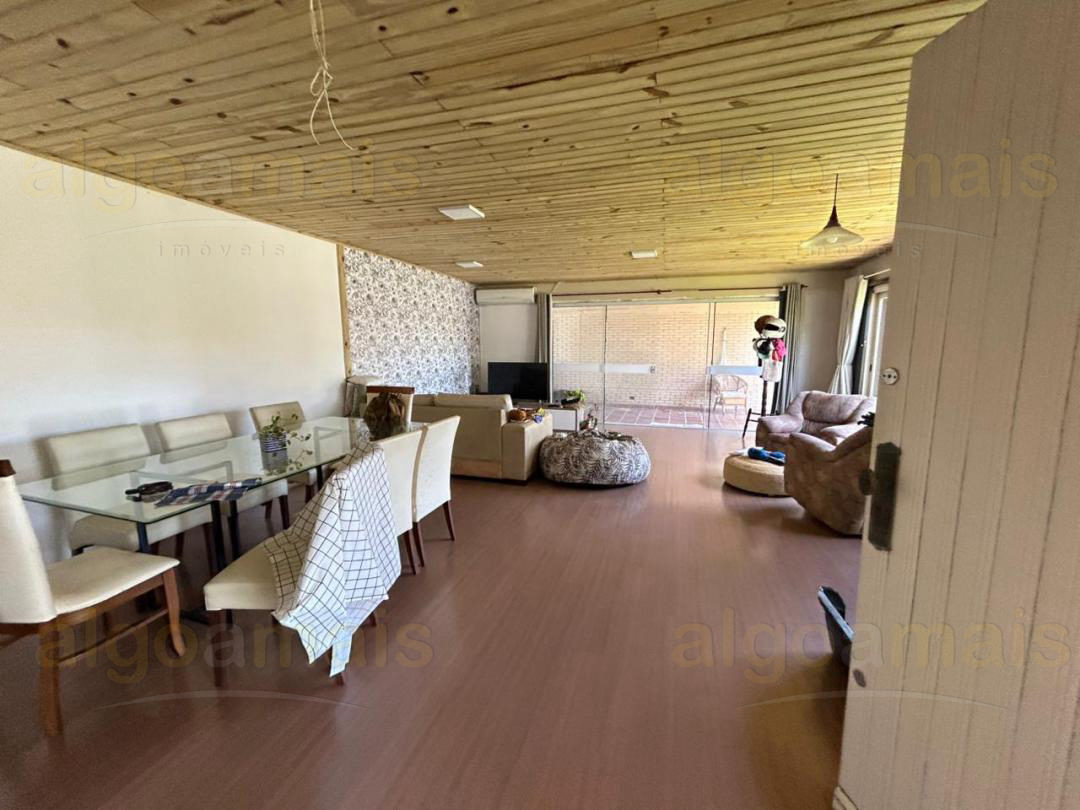 Casa, 3 quartos, 262 m² - Foto 11