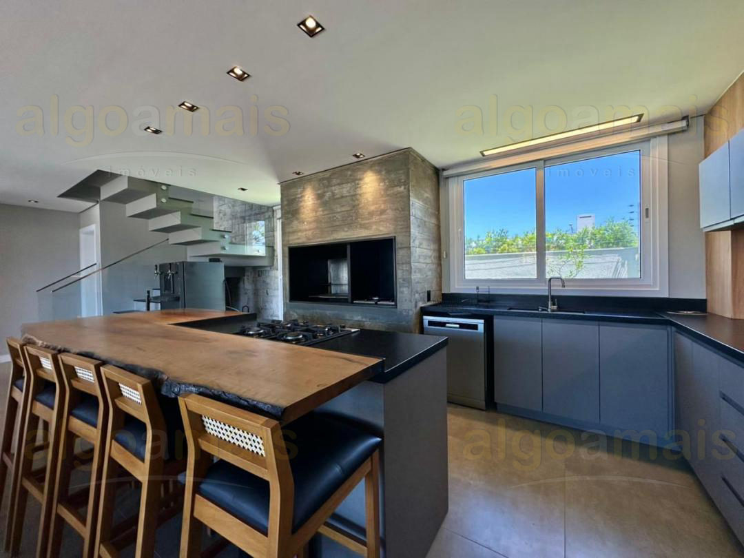 Sobrado, 4 quartos, 243 m² - Foto 13