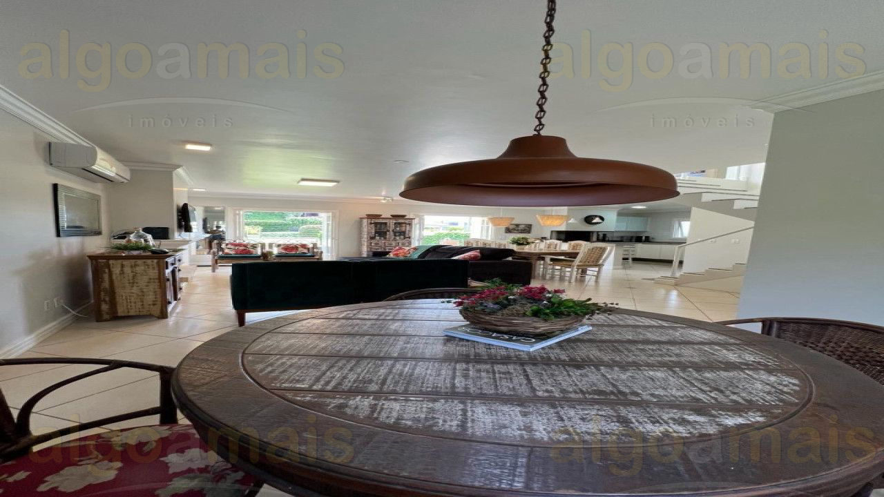 Sobrado, 3 quartos, 268 m² - Foto 4