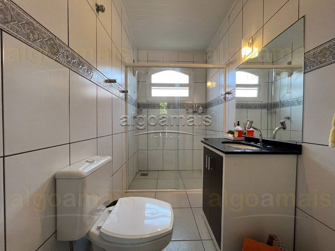 Casa, 4 quartos, 220 m² - Foto 9