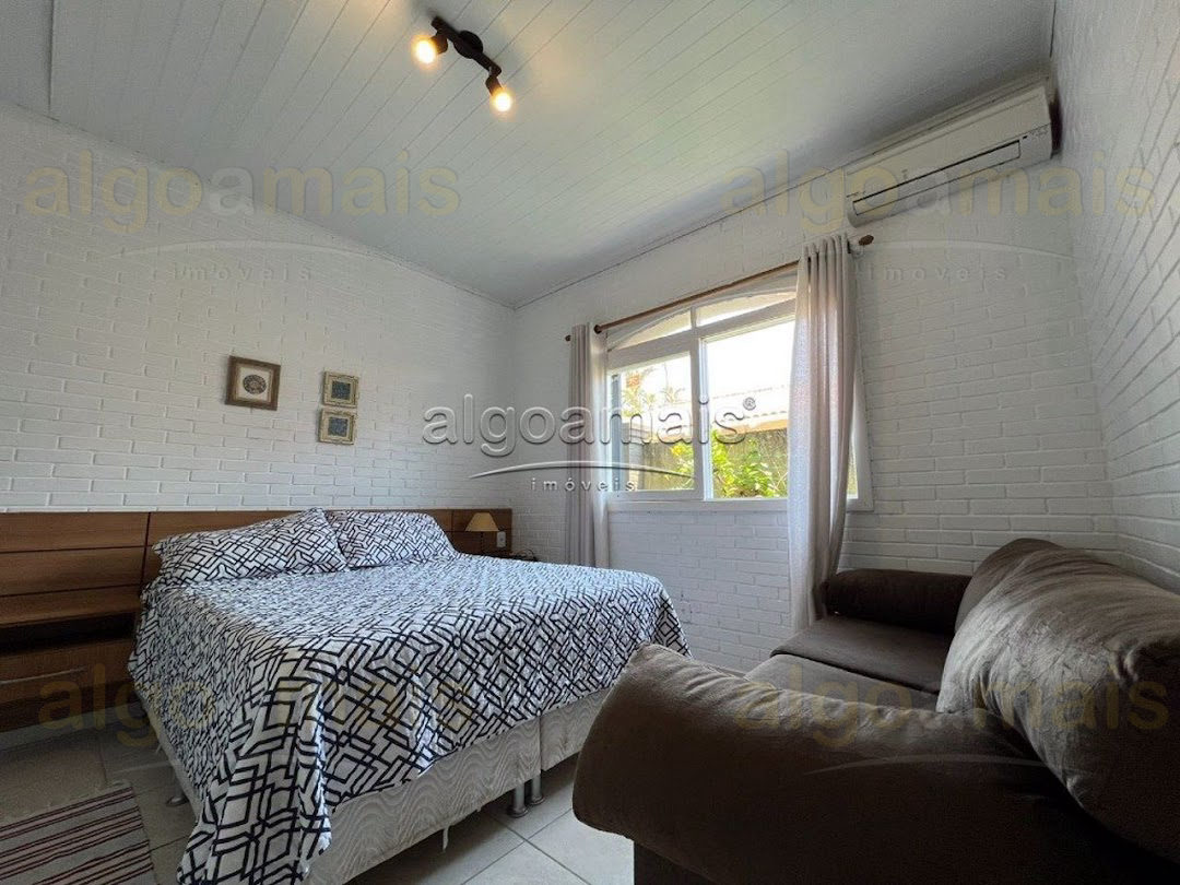 Casa, 4 quartos, 220 m² - Foto 12