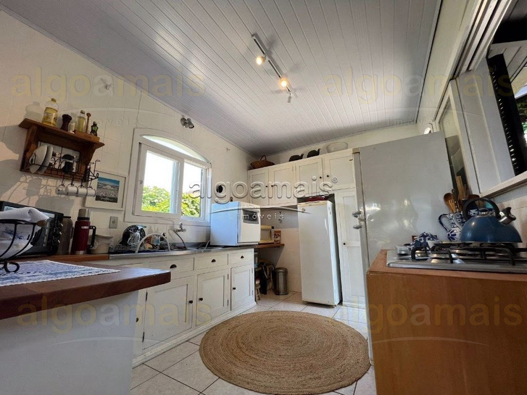 Casa, 4 quartos, 220 m² - Foto 15