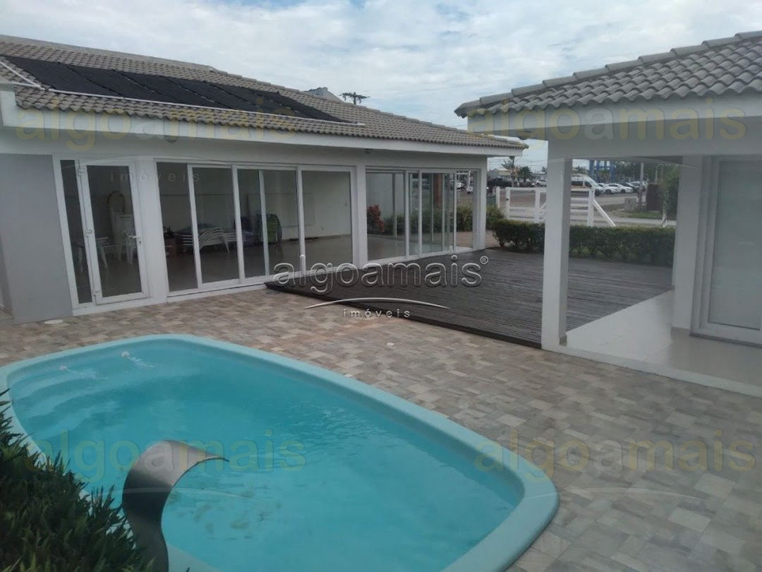 Casa, 5 quartos, 220 m² - Foto 2